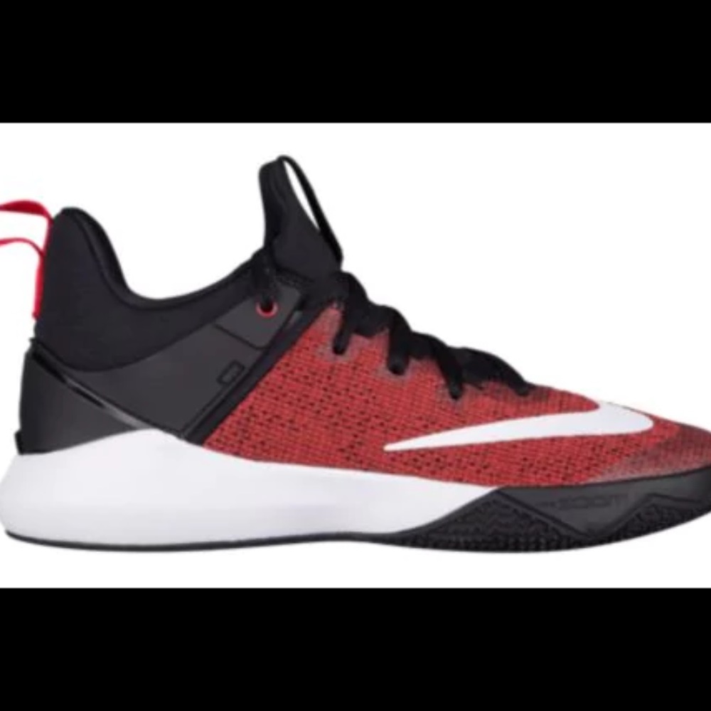 New Nike Zoom Shift Womens Sz 10M Basketball Shoe